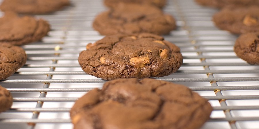 Double Peanut Butter & Milk Chocolate Chip Cookies